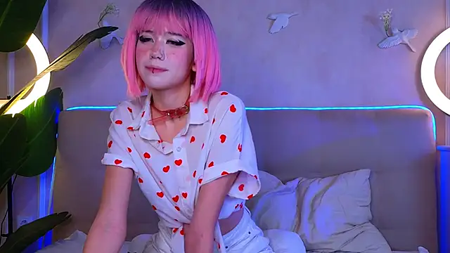 Snapshot of PhyllisSanchez chatting on November 8, 2025, 9:40 pm PhyllisSanchez online show from November 8, 2025, 9:40 pm