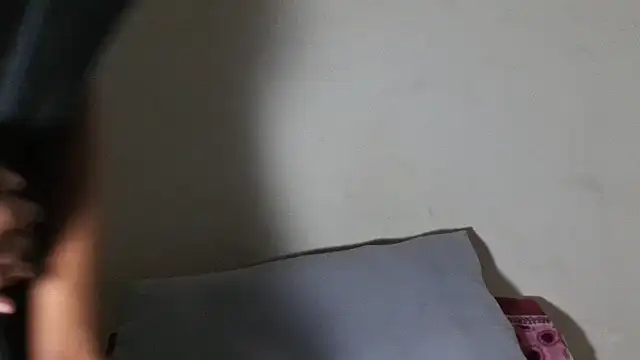 Snapshot of SexyBitchx01 chatting on November 23, 2025, 5:34 pm SexyBitchx01 online show from November 23, 2025, 5:34 pm