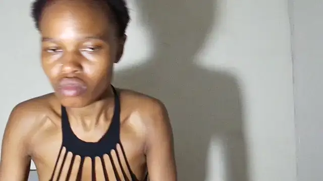 Snapshot of SexyBitchx01 chatting on November 25, 2025, 6:08 pm SexyBitchx01 online show from November 25, 2025, 6:08 pm