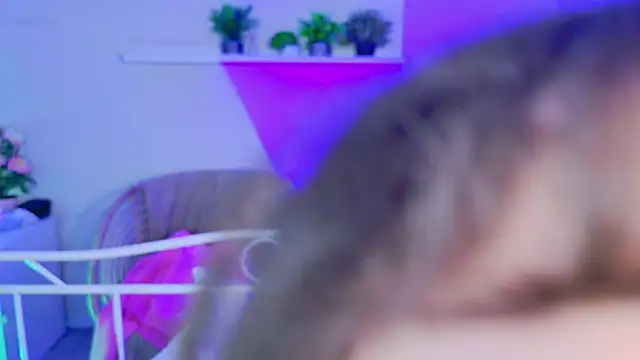 Snapshot of kamila_blush chatting on January 6, 2026, 8:13 pm kamila blush online show from January 6, 2026, 8:13 pm