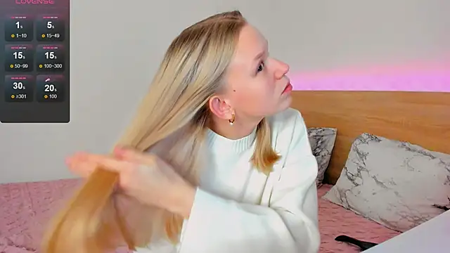 Snapshot of _Gentle_Angel_Melissa_ chatting on November 30, 2025, 3:29 am Gentle Angel Melissa online show from November 30, 2025, 3:29 am