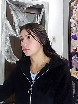 Snapshot of CharlotteSex_ chatting on October 23, 2025, 11:09 am CharlotteSex online show from October 23, 2025, 11:09 am