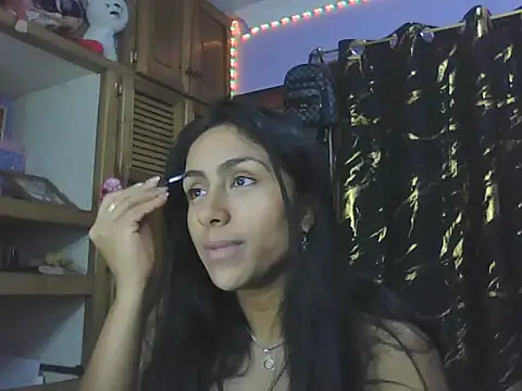 Snapshot of morenitaaaa chatting on October 7, 2025, 5:47 pm morenitaaaa online show from October 7, 2025, 5:47 pm