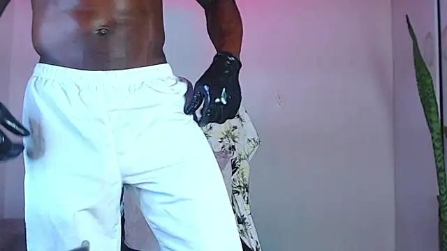 Snapshot of MrByronStallion chatting on November 16, 2025, 9:03 am MrByronStallion online show from November 16, 2025, 9:03 am