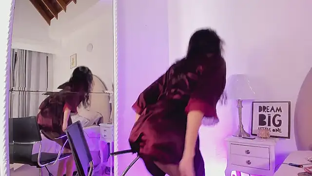 barbara twerk online show from March 7, 2026, 11:32 pm