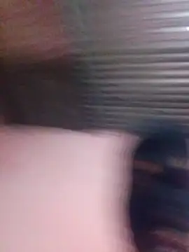 Snapshot of shessAz chatting on April 8, 2026, 6:53 pm shessAz online show from April 8, 2026, 6:53 pm