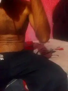 Snapshot of shessAz chatting on April 15, 2026, 8:53 pm shessAz online show from April 15, 2026, 8:53 pm