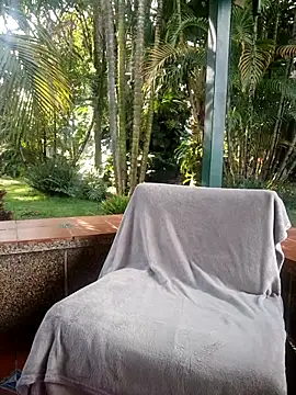 Snapshot of SophiaGuzman chatting on October 28, 2025, 8:30 pm SophiaGuzman online show from October 28, 2025, 8:30 pm