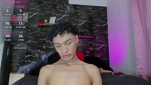 lyan hots online show from November 8, 2025, 11:36 am