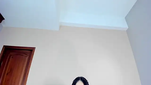 Snapshot of SerenaAveline chatting on November 11, 2025, 11:09 pm SerenaAveline online show from November 11, 2025, 11:09 pm