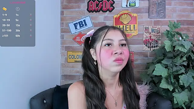 Snapshot of misss_luxury chatting on October 8, 2025, 11:12 am misss luxury online show from October 8, 2025, 11:12 am