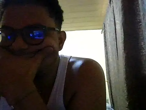 Snapshot of elturcudito chatting on February 9, 2026, 10:52 pm elturcudito online show from February 9, 2026, 10:52 pm