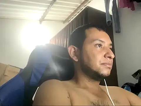 SexIngenieur online show from November 19, 2025, 10:04 am