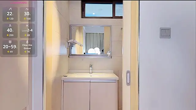 lucy-66 online show from November 12, 2025, 5:11 am