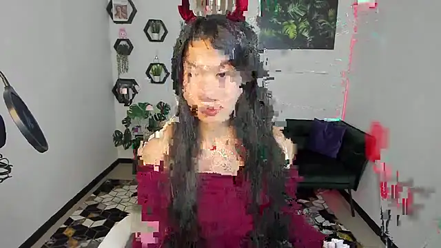 Snapshot of LunaPurrr chatting on October 24, 2025, 12:09 am LunaPurrr online show from October 24, 2025, 12:09 am