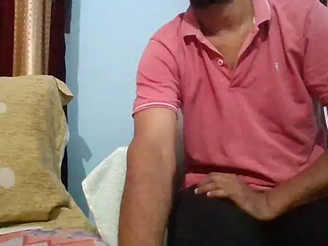 Snapshot of creativecommin chatting on September 15, 2025, 6:41 pm creativecommin online show from September 15, 2025, 6:41 pm