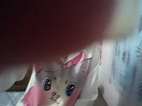 Snapshot of Linda-24 chatting on November 2, 2025, 8:08 am Linda-24 online show from November 2, 2025, 8:08 am