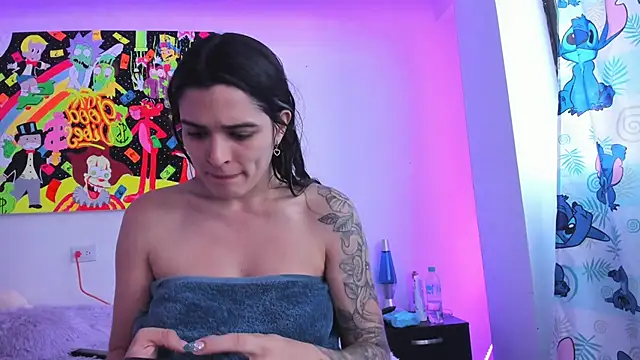 Snapshot of MiaVillalobos chatting on November 22, 2025, 9:46 pm MiaVillalobos online show from November 22, 2025, 9:46 pm