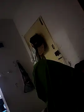 whitelady15 online show from November 8, 2025, 6:00 pm