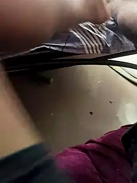 whitelady15 online show from November 7, 2025, 2:32 pm