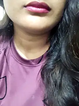 Snapshot of Cute_pinkii chatting on December 15, 2025, 7:52 pm Cute pinkii online show from December 15, 2025, 7:52 pm