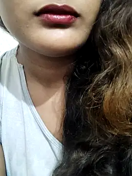 Snapshot of Cute_pinkii chatting on October 30, 2025, 7:55 pm Cute pinkii online show from October 30, 2025, 7:55 pm