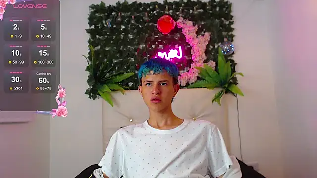 iam lukas   online show from October 4, 2025, 12:45 am