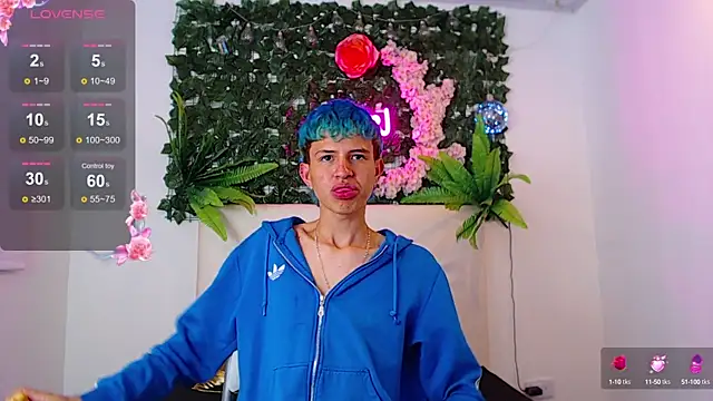 iam lukas   online show from October 5, 2025, 1:29 am