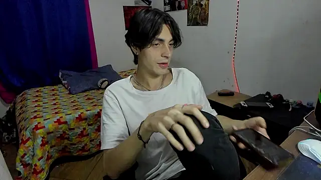 golden ryyan online show from February 8, 2026, 4:32 am