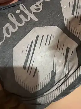 Snapshot of MaluLemos chatting on November 27, 2025, 5:24 pm MaluLemos online show from November 27, 2025, 5:24 pm