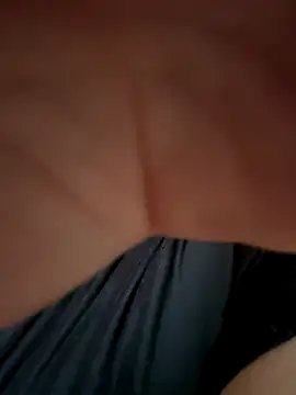 Snapshot of MaluLemos chatting on October 5, 2025, 4:09 pm MaluLemos online show from October 5, 2025, 4:09 pm