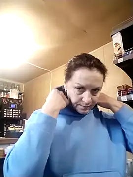 Snapshot of KimmyAghora chatting on September 17, 2025, 5:42 am KimmyAghora online show from September 17, 2025, 5:42 am