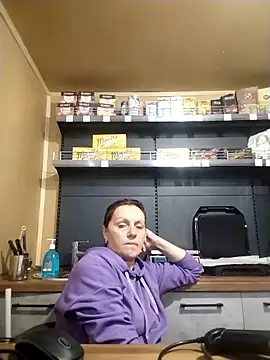 Snapshot of KimmyAghora chatting on October 1, 2025, 12:20 pm KimmyAghora online show from October 1, 2025, 12:20 pm