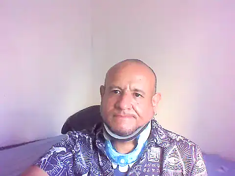 Snapshot of ElPelonDaveMx chatting on October 13, 2025, 9:49 pm ElPelonDaveMx online show from October 13, 2025, 9:49 pm