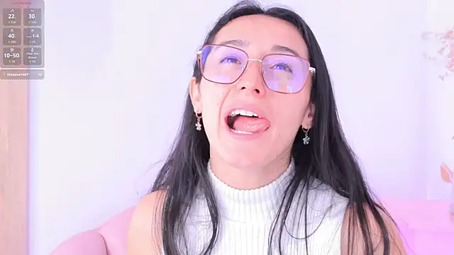 Snapshot of Ginevra_esposito chatting on November 8, 2025, 1:36 pm Ginevra esposito online show from November 8, 2025, 1:36 pm