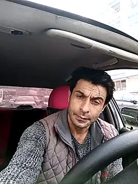 Snapshot of alex10alexx chatting on December 3, 2025, 11:20 am alex10alexx online show from December 3, 2025, 11:20 am