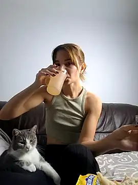 Snapshot of D4ddyslut chatting on November 28, 2025, 12:27 pm D4ddyslut online show from November 28, 2025, 12:27 pm