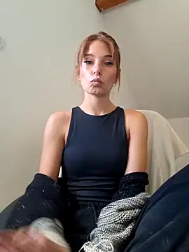 Snapshot of D4ddyslut chatting on November 5, 2025, 9:56 am D4ddyslut online show from November 5, 2025, 9:56 am