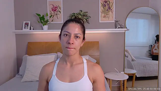 sarah rayy online show from July 27, 2026, 9:55 pm