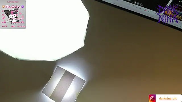 Snapshot of Dark_nina_ chatting on October 23, 2025, 3:16 am Dark nina online show from October 23, 2025, 3:16 am