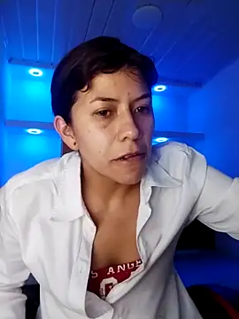 Raven Rouge  online show from February 11, 2026, 9:25 pm