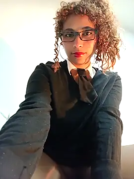 Snapshot of Vikyvoyeur chatting on September 23, 2025, 2:51 am Vikyvoyeur online show from September 23, 2025, 2:51 am