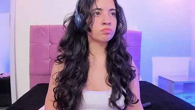 Snapshot of Nicol_Chang chatting on January 31, 2026, 9:13 pm Nicol Chang online show from January 31, 2026, 9:13 pm