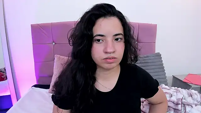 Snapshot of Nicol_Chang chatting on February 20, 2026, 8:44 pm Nicol Chang online show from February 20, 2026, 8:44 pm