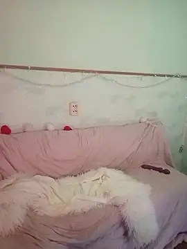 Snapshot of XHelenaX90 chatting on February 16, 2026, 7:56 pm XHelenaX90 online show from February 16, 2026, 7:56 pm