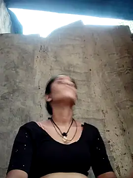 Hot-ilaiy online show from October 29, 2025, 12:04 pm