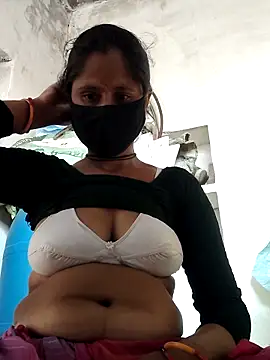 Hot-ilaiy online show from November 26, 2025, 8:58 am