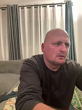 Attila120 online show from December 22, 2025, 9:26 pm