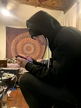 Snapshot of XanderOzzz chatting on November 28, 2025, 3:28 am XanderOzzz online show from November 28, 2025, 3:28 am