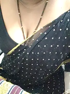 Snapshot of Tamil-rami chatting on September 26, 2025, 4:47 pm Tamil-rami online show from September 26, 2025, 4:47 pm